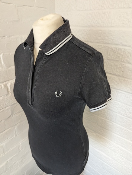 Fred Perry Polo Shirt - Size 10 - Black & White - Pique Cotton - P2P 16" - Picture 4 of 7